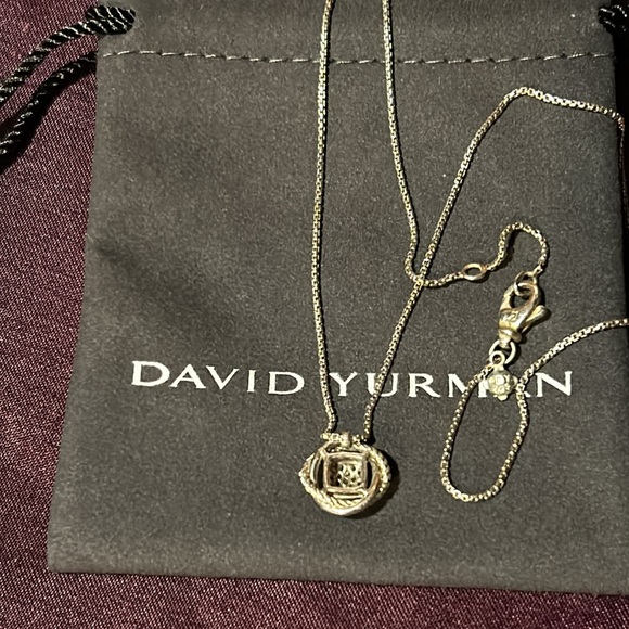 David Yurman Necklace - Picture 2 of 4